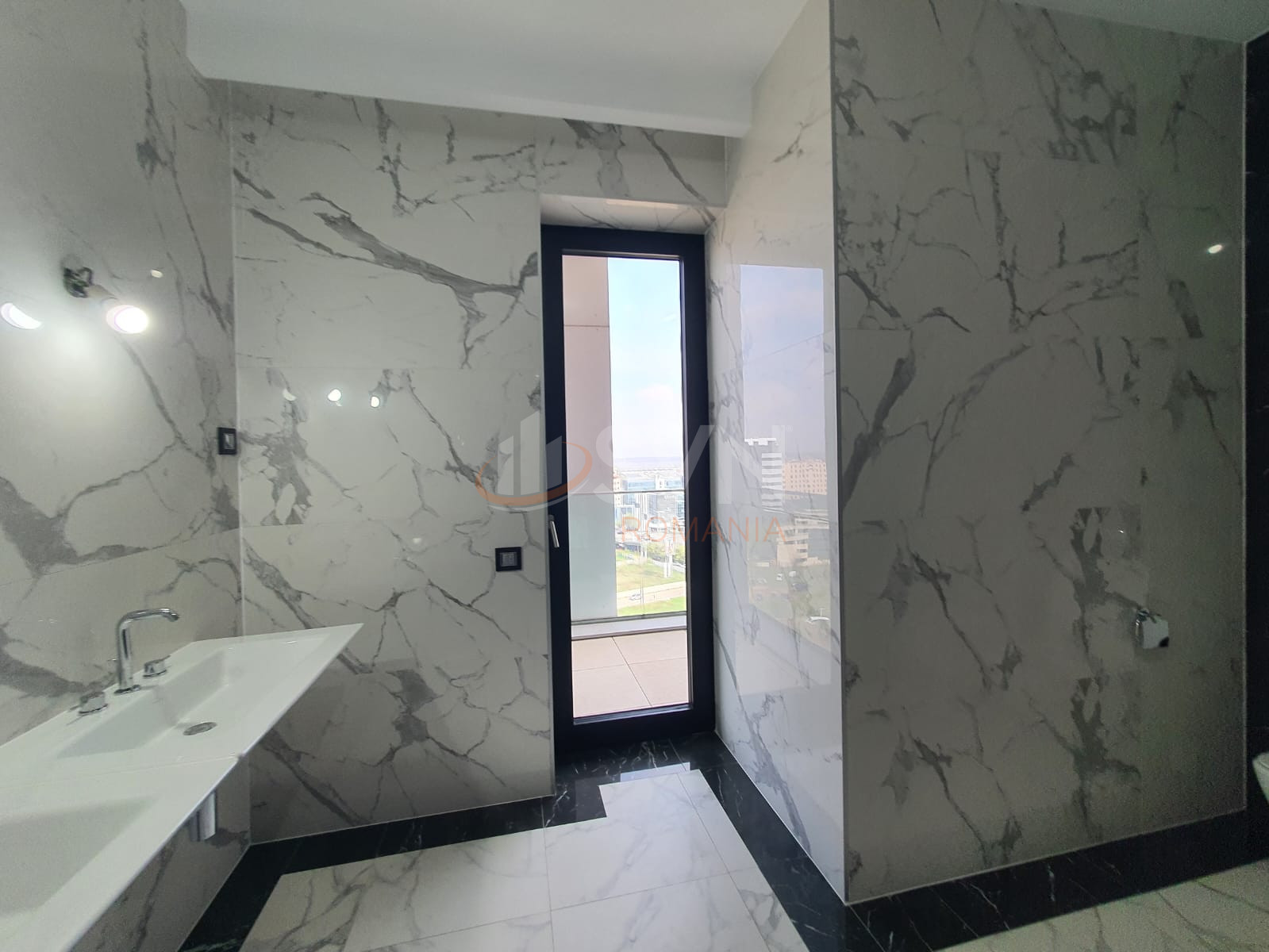 Apartament, 5 camere Bucuresti/Herastrau