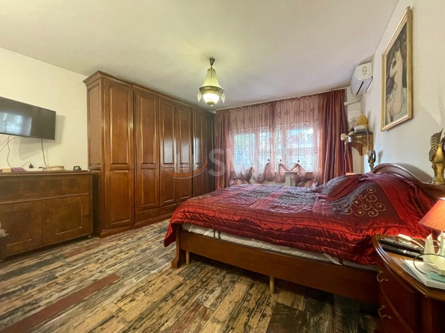 Apartament, 5 camere Bucuresti/Armeneasca