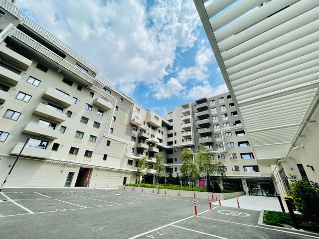 Apartament, 5 camere Bucuresti/Stefan Cel Mare