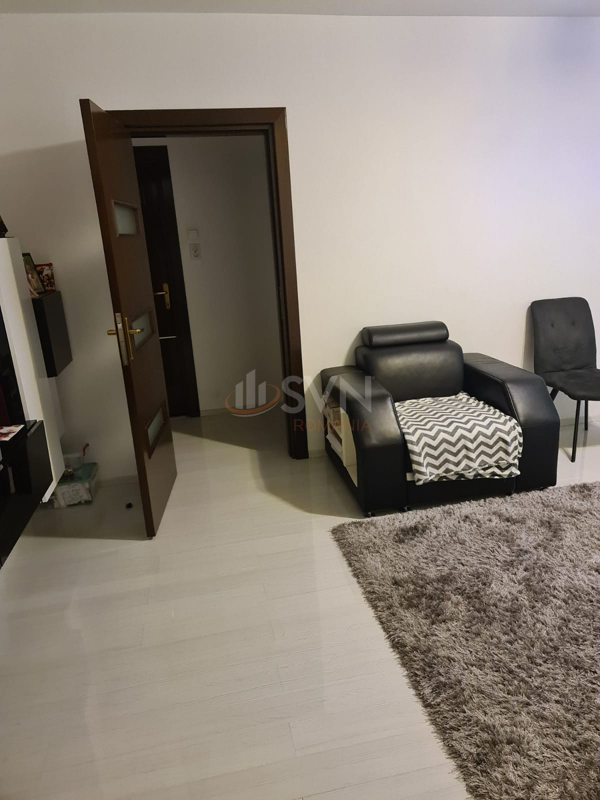 Apartament, 5 camere Bucuresti/Titan