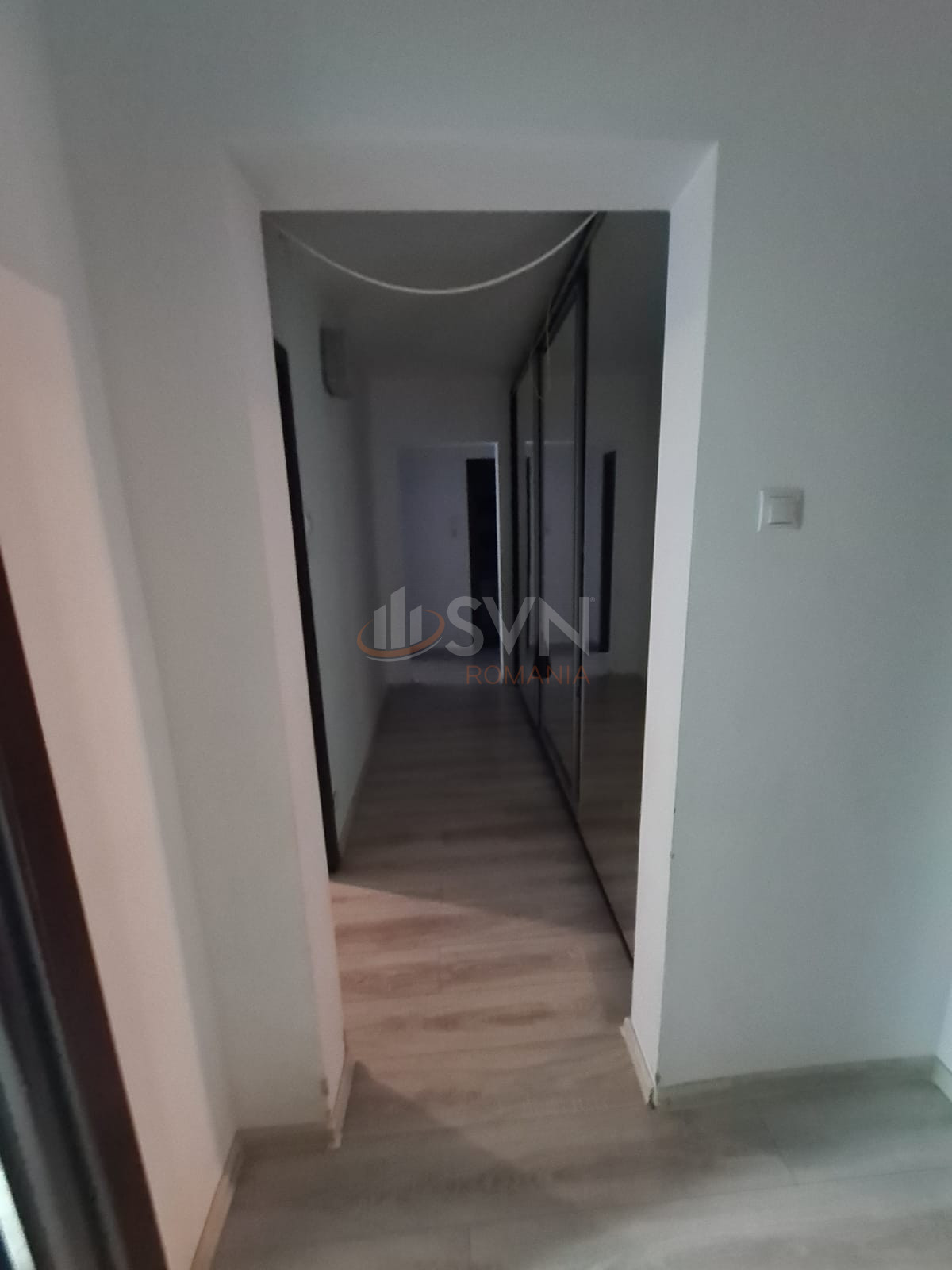 Apartament, 5 camere Bucuresti/Titan