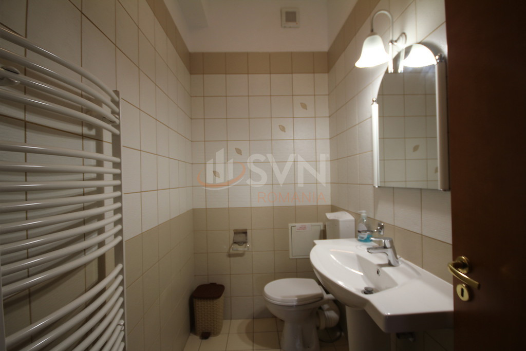 Apartament, 5 camere Bucuresti/Clucerului