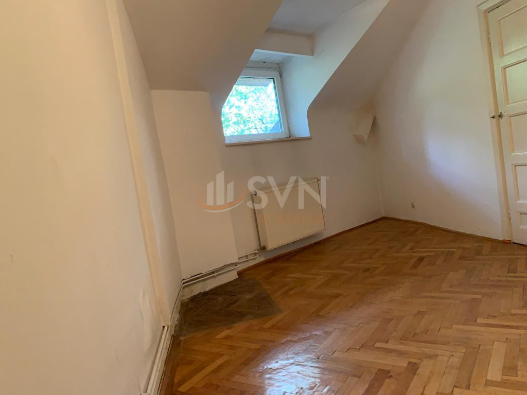 Apartament, 5 camere Bucuresti/Piata Victoriei