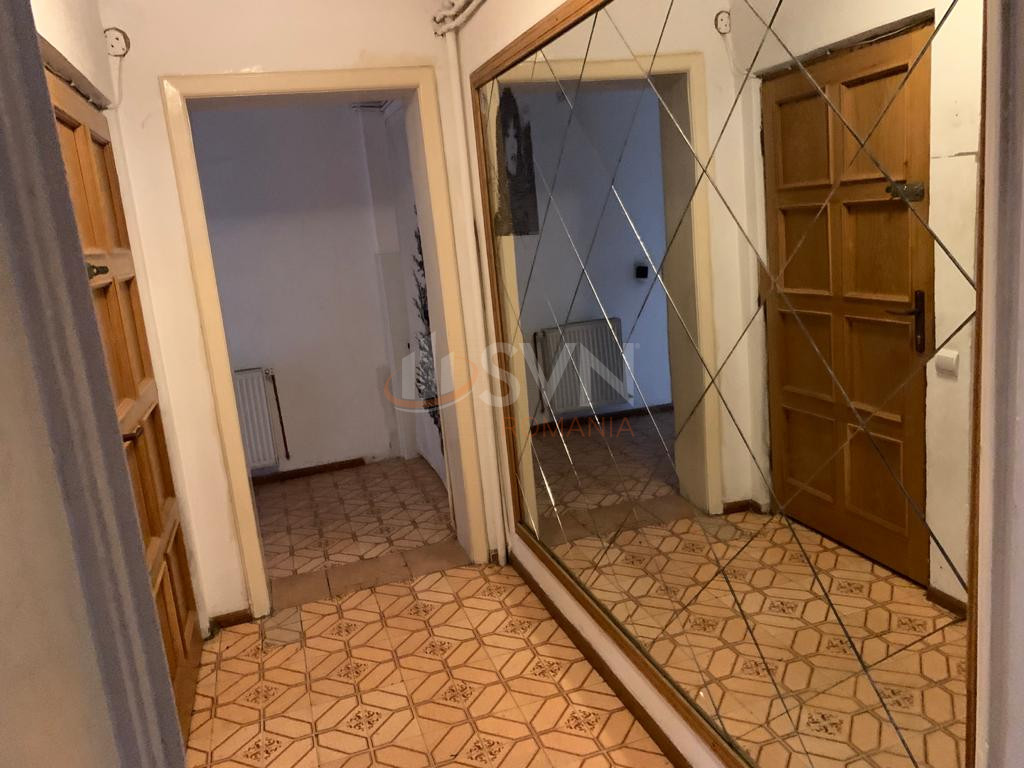 Apartament, 5 camere Bucuresti/Piata Victoriei