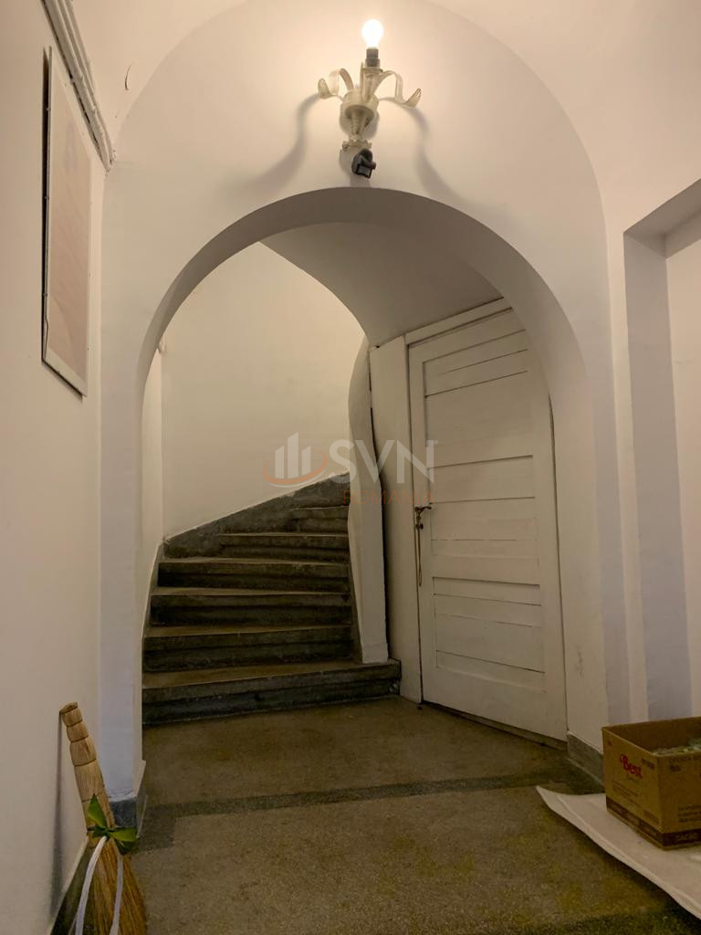 Apartament, 5 camere Bucuresti/Piata Victoriei