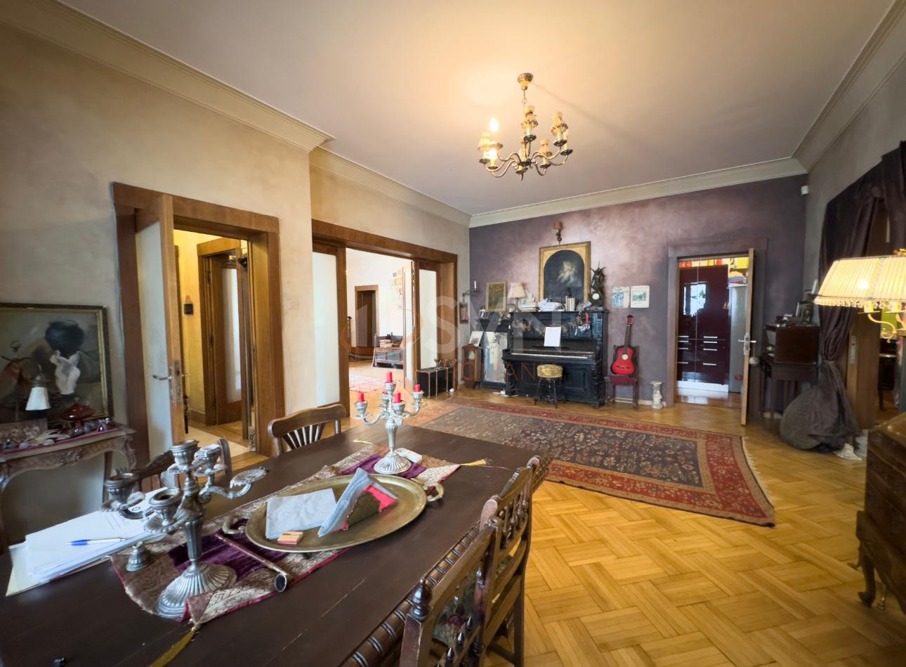 Apartament, 5 camere Bucuresti/Mosilor