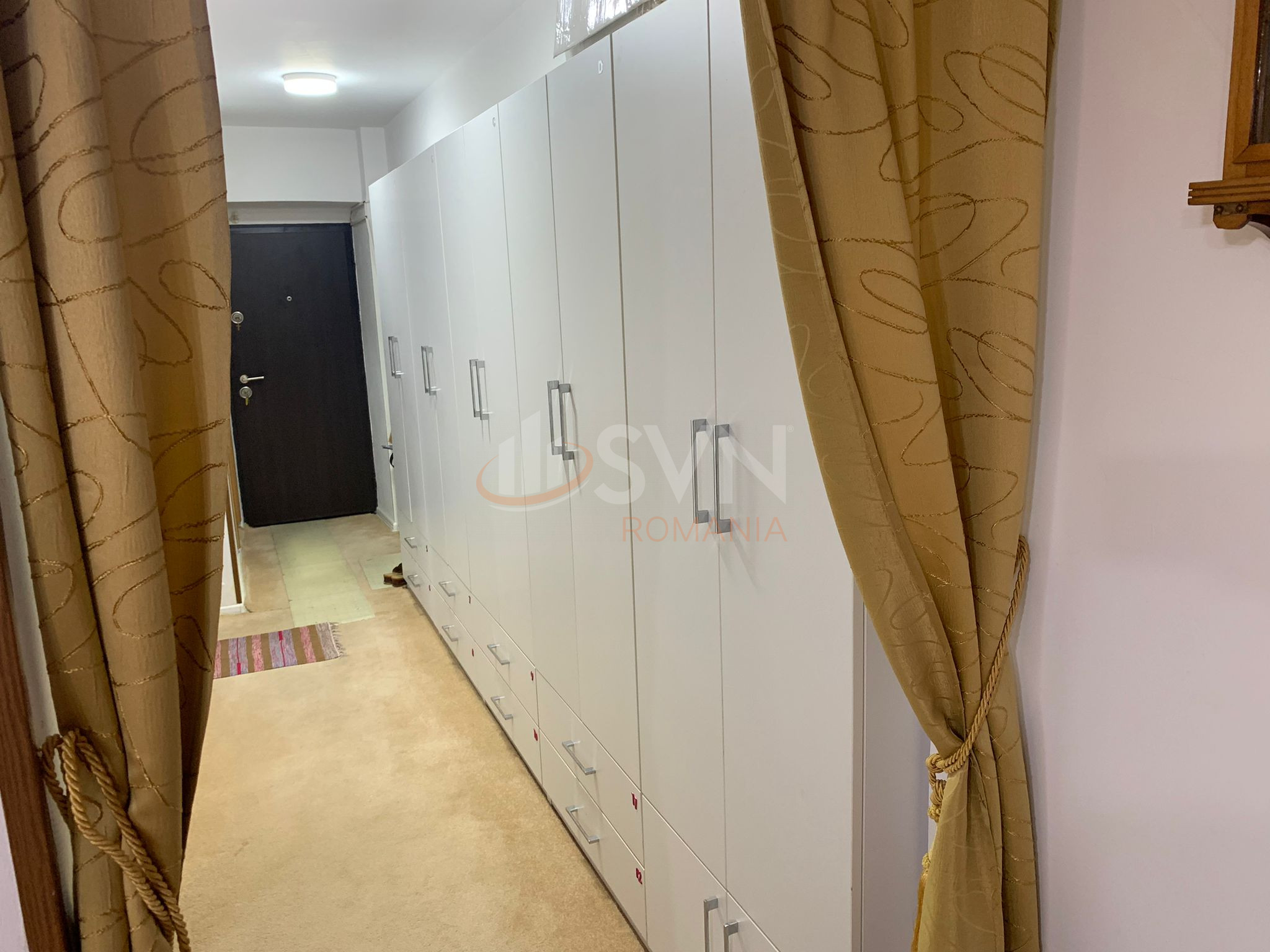 Apartament, 5 camere Bucuresti/Berceni