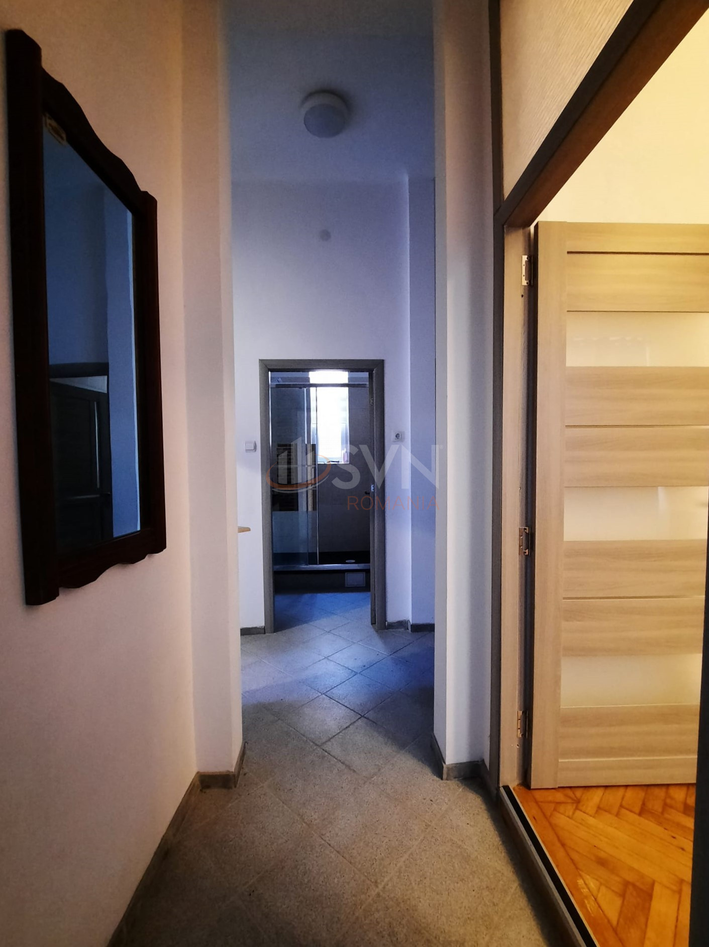 Apartament, 5 camere Bucuresti/Calea Calarasilor