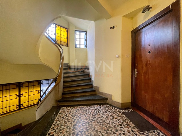 Apartament, 5 camere Bucuresti/Universitate (s1)