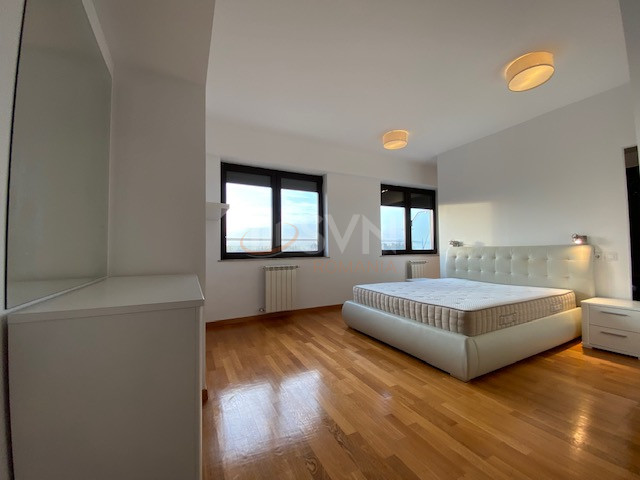 Apartament, 5 camere Bucuresti/Herastrau