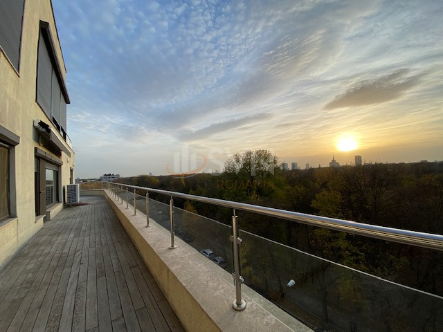 Apartament, 5 camere Bucuresti/Herastrau