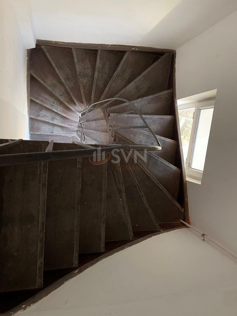 Apartament, 5 camere Bucuresti/Eminescu