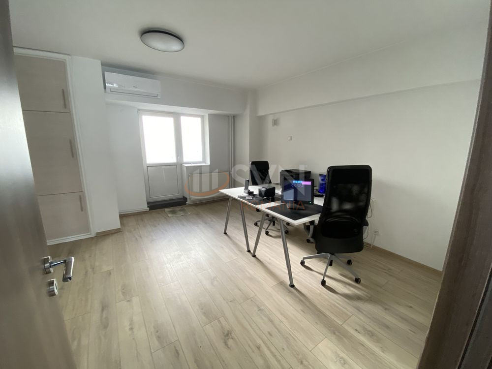 Apartament, 5 camere Bucuresti/Unirii (s4)