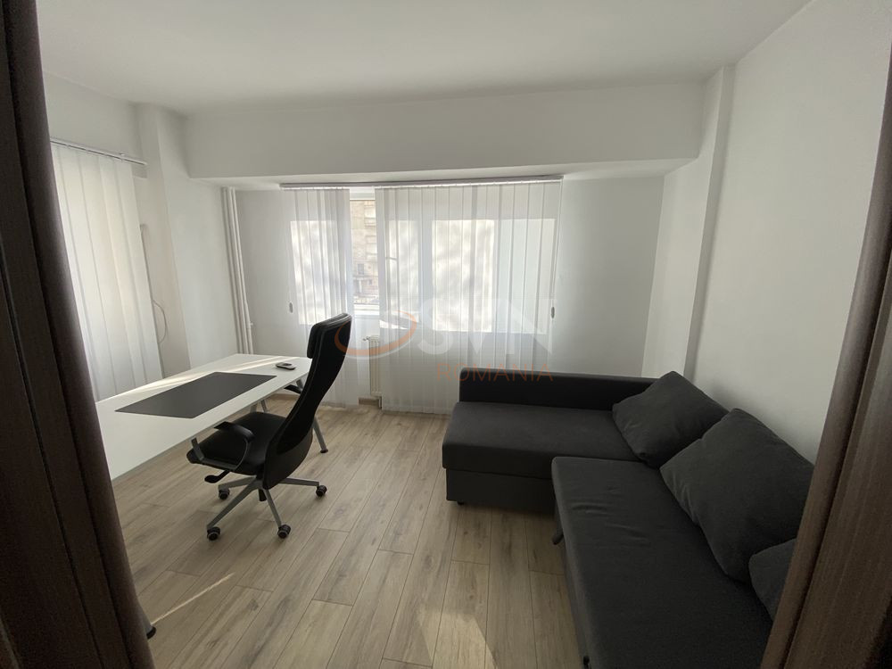 Apartament, 5 camere Bucuresti/Unirii (s4)