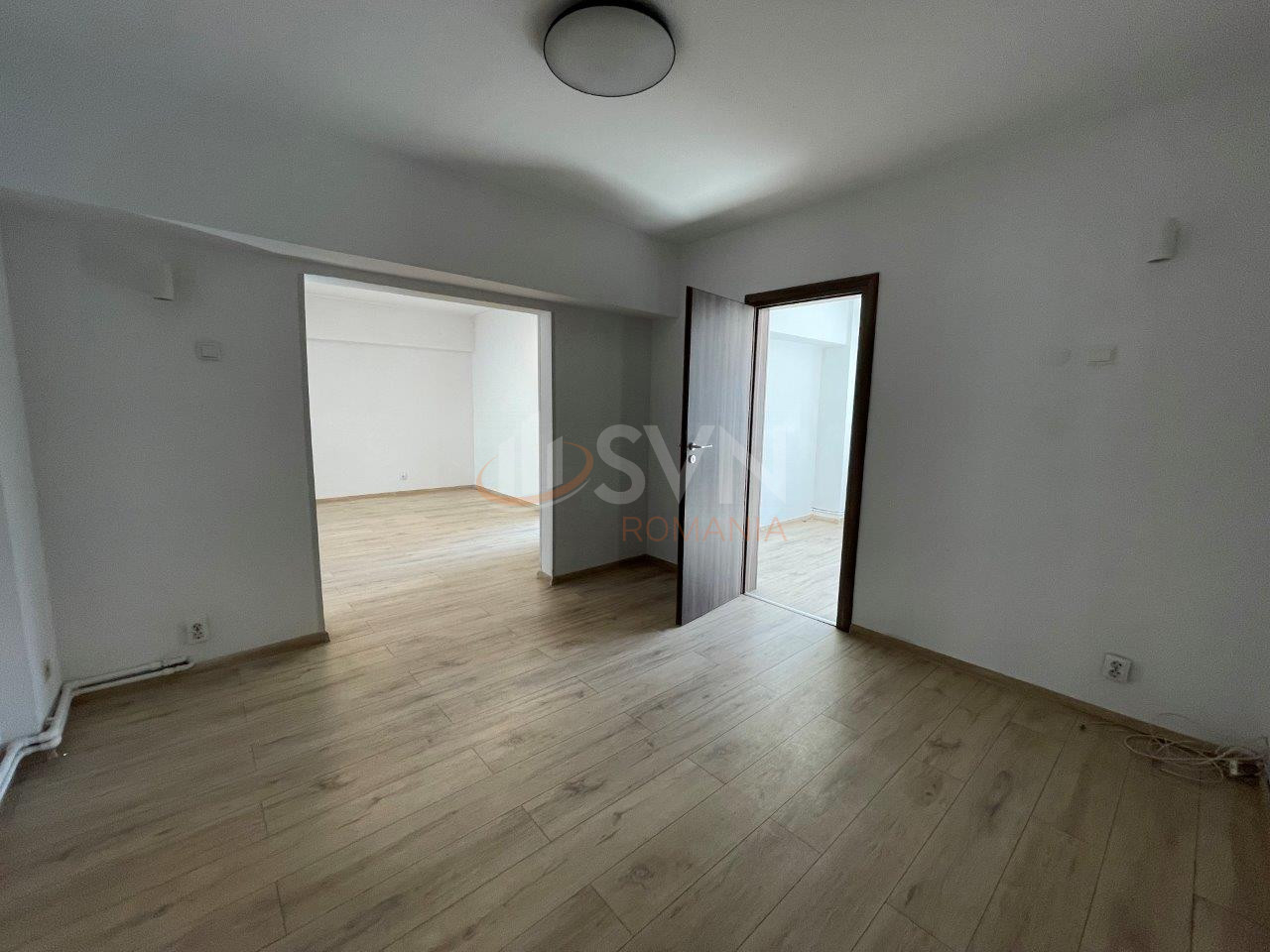 Apartament, 5 camere Bucuresti/Unirii (s4)