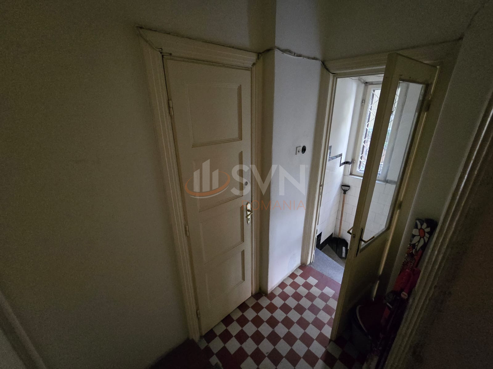 Apartament, 5 camere Bucuresti/Primaverii