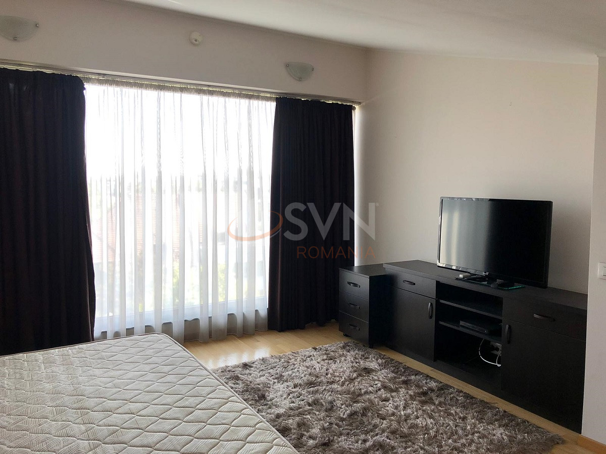Apartament, 5 camere Bucuresti/Primaverii