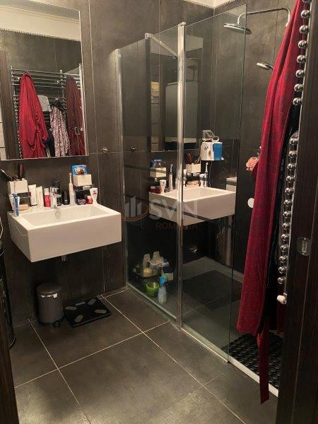 Apartament, 5 camere Bucuresti/Stefan Cel Mare