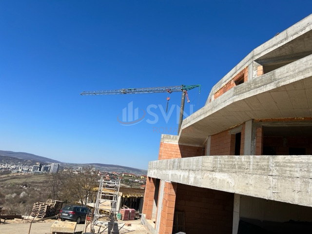 Apartament, 5 camere Cluj/Europa