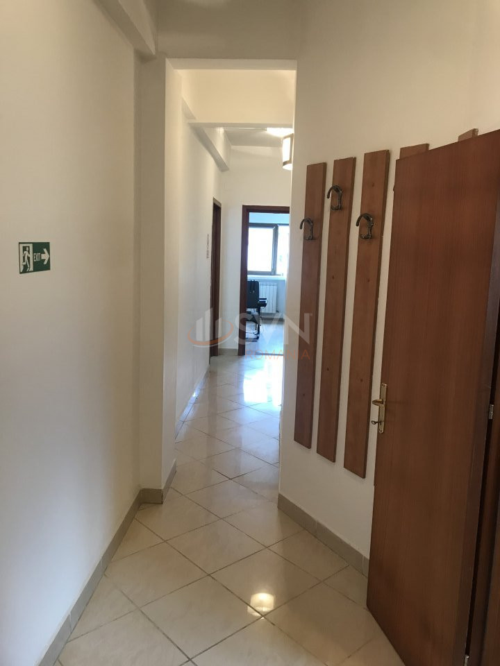 Apartament, 5 camere Bucuresti/Romana
