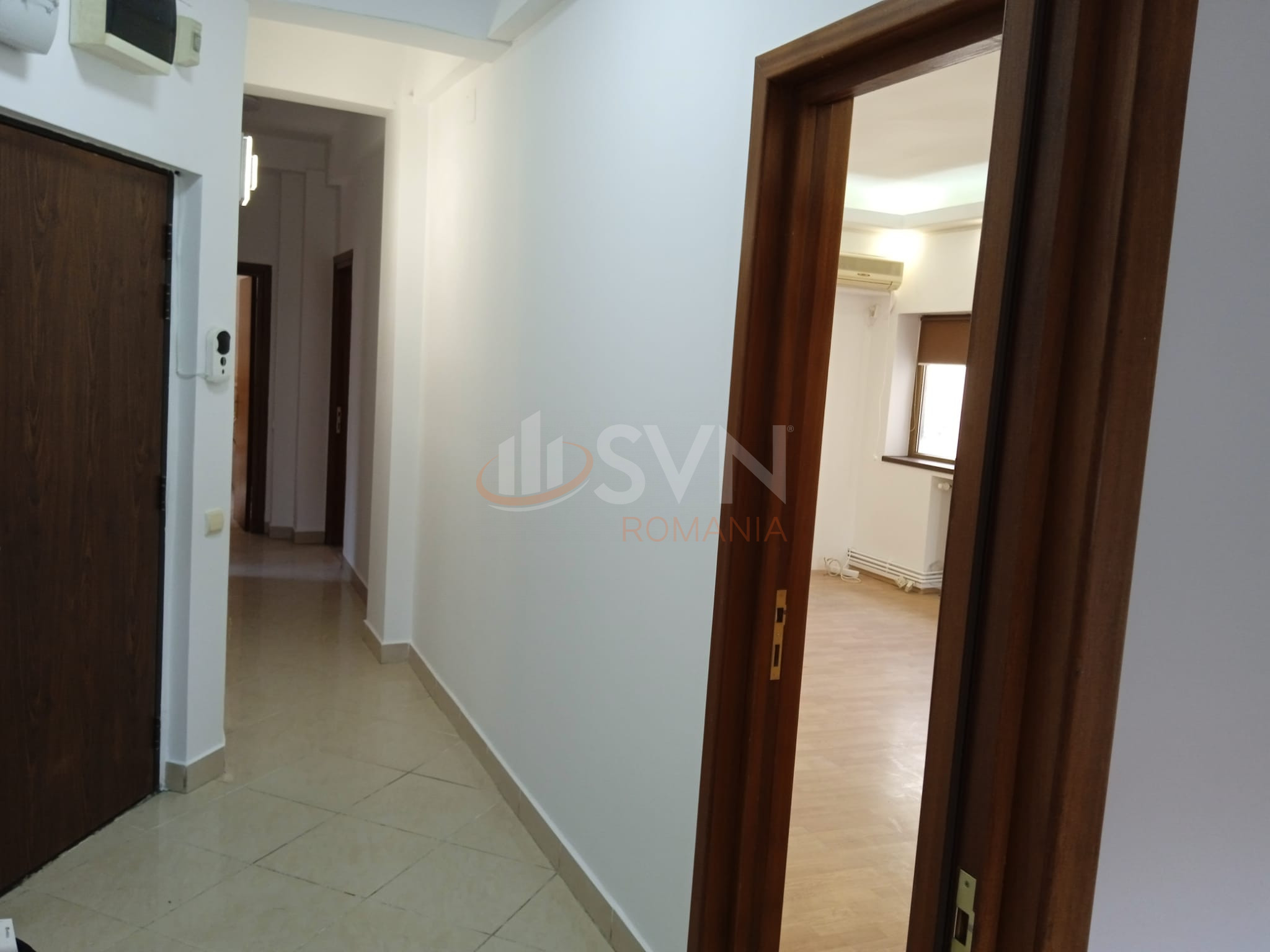 Apartament, 5 camere Bucuresti/Romana