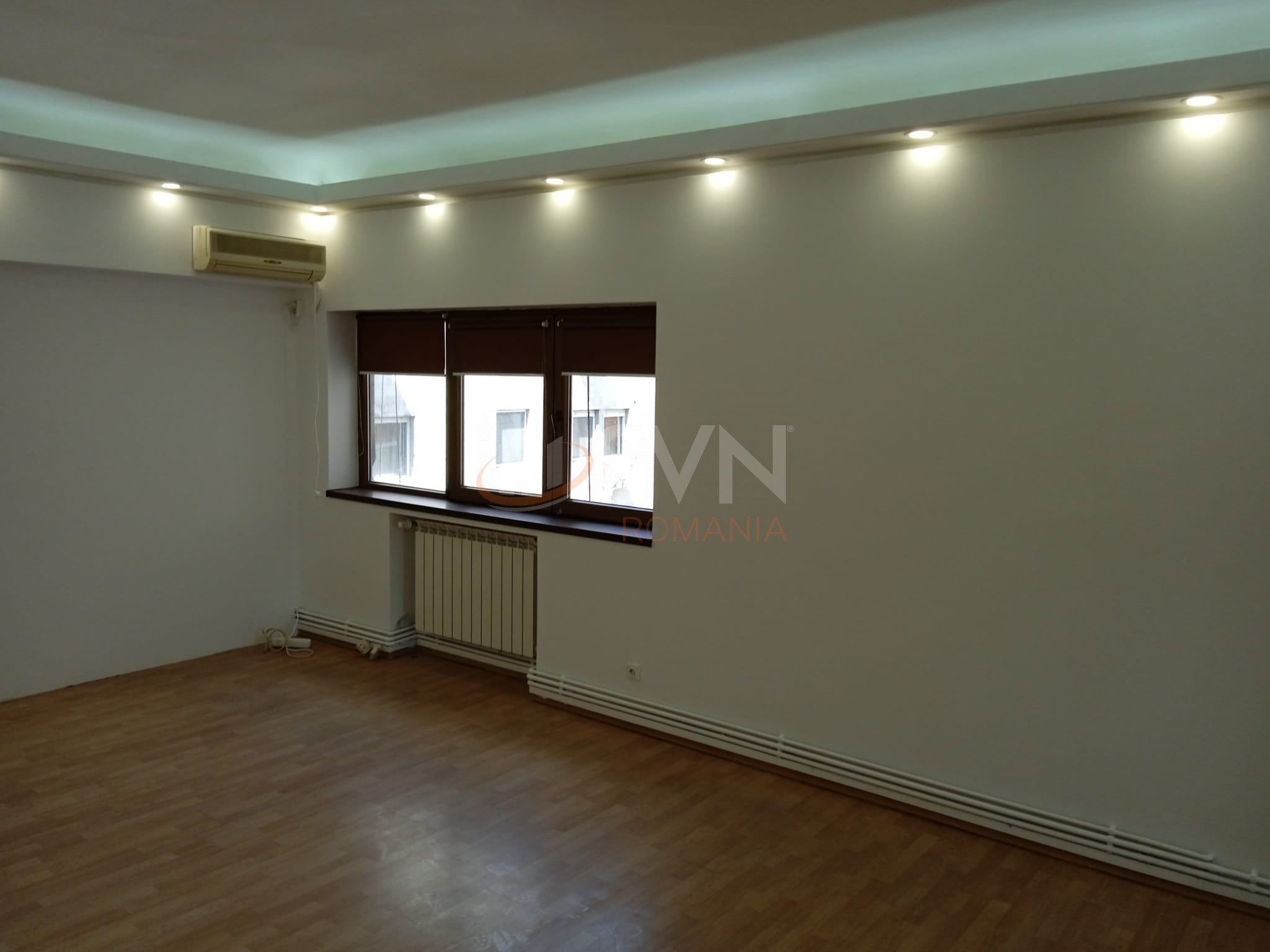 Apartament, 5 camere Bucuresti/Romana