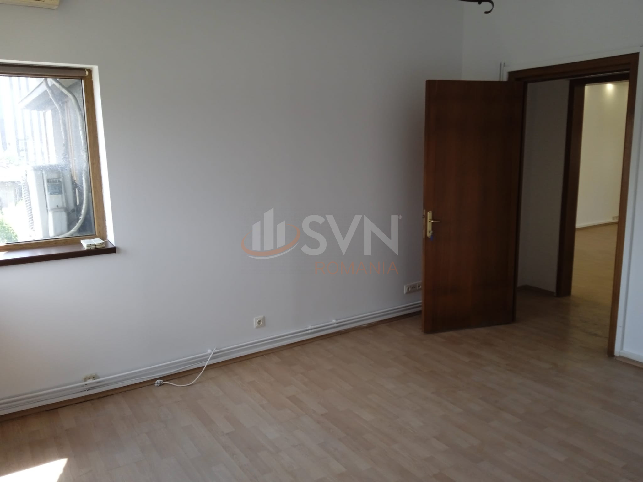 Apartament, 5 camere Bucuresti/Romana