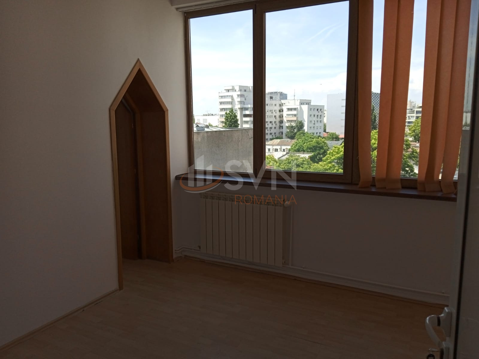 Apartament, 5 camere Bucuresti/Romana
