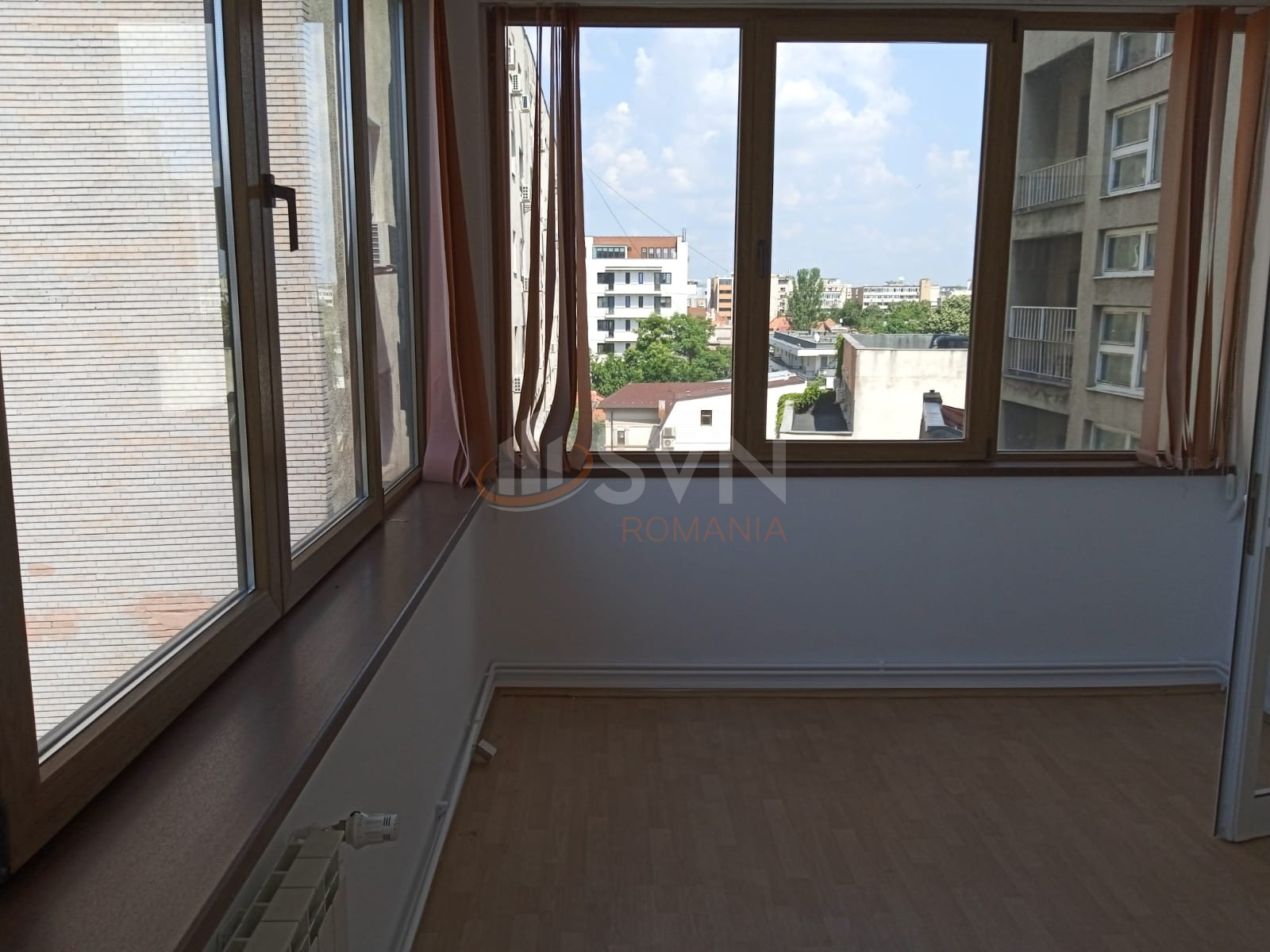 Apartament, 5 camere Bucuresti/Romana