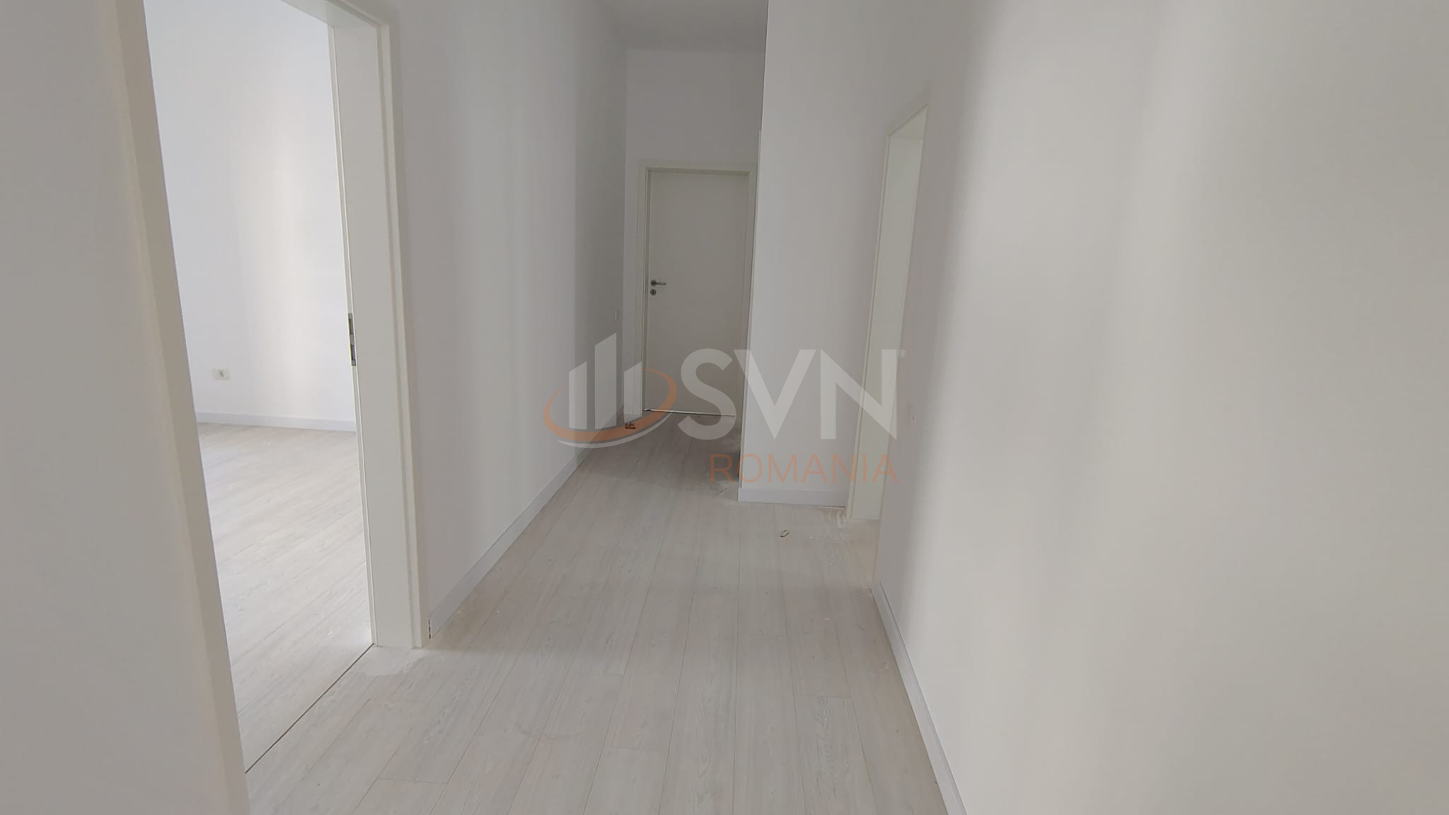 Apartament, 5 camere Bucuresti/Timpuri Noi