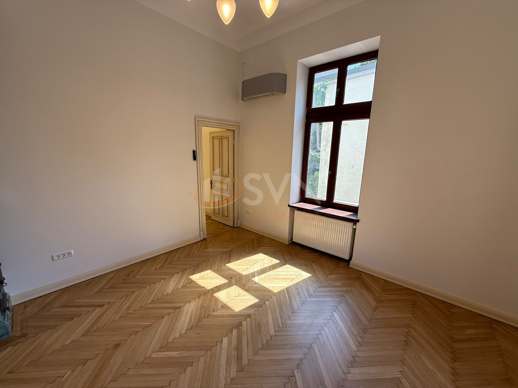Apartament, 5 camere Bucuresti/Calea Victoriei