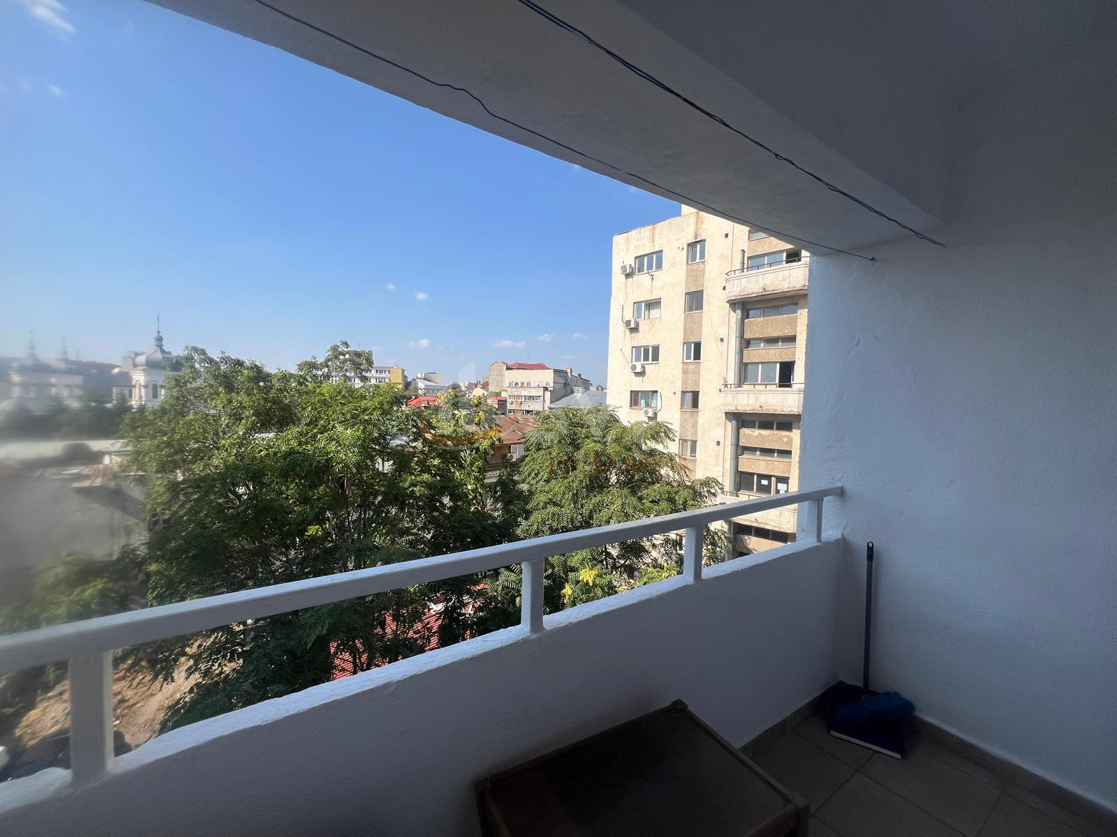 Apartament, 5 camere Bucuresti/Piata Unirii (s3)