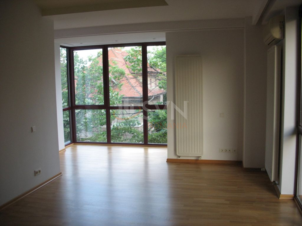 Apartament, 5 camere Bucuresti/Capitale