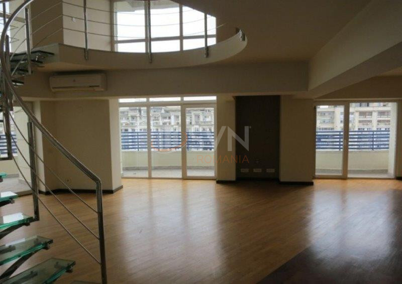 Apartament, 5 camere Bucuresti/Piata Unirii (s5)