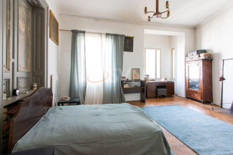 Apartament, 5 camere Bucuresti/Calea Victoriei