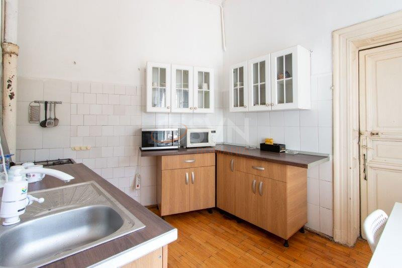 Apartament, 5 camere Bucuresti/Calea Victoriei