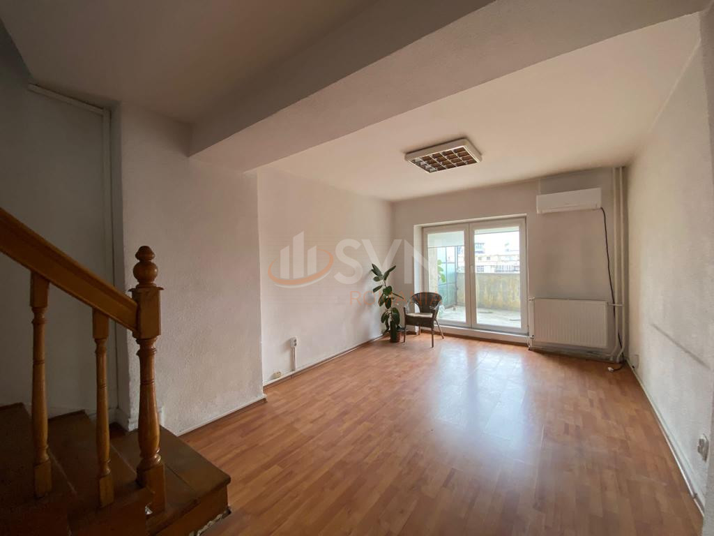 Apartament, 5 camere Bucuresti/Unirii (s3)