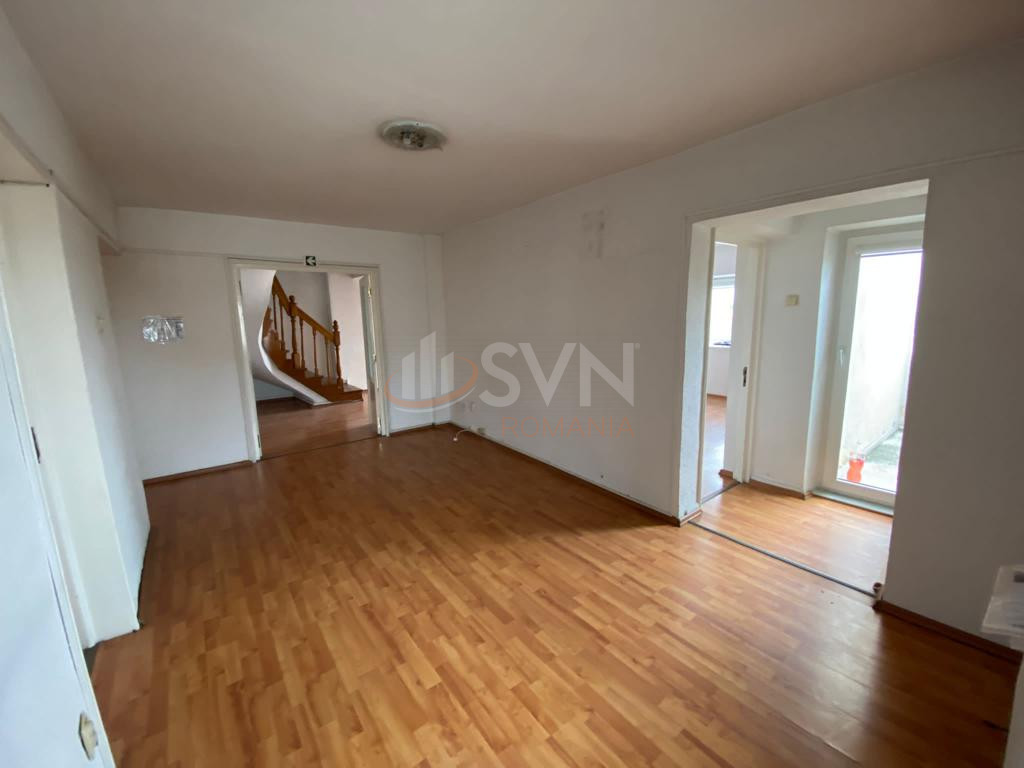 Apartament, 5 camere Bucuresti/Unirii (s3)