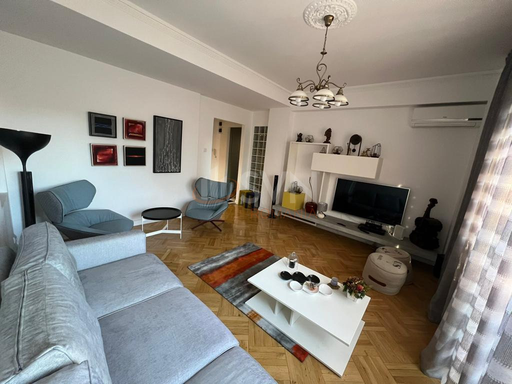 Apartament, 5 camere Bucuresti/Calea Victoriei