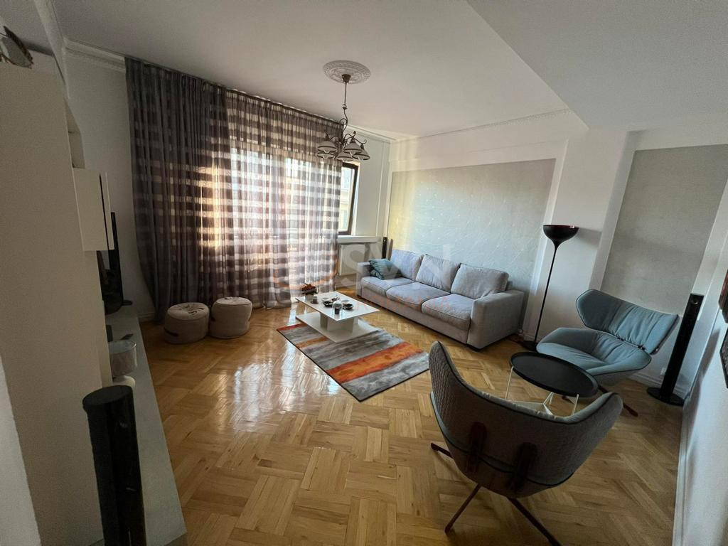 Apartament, 5 camere Bucuresti/Calea Victoriei
