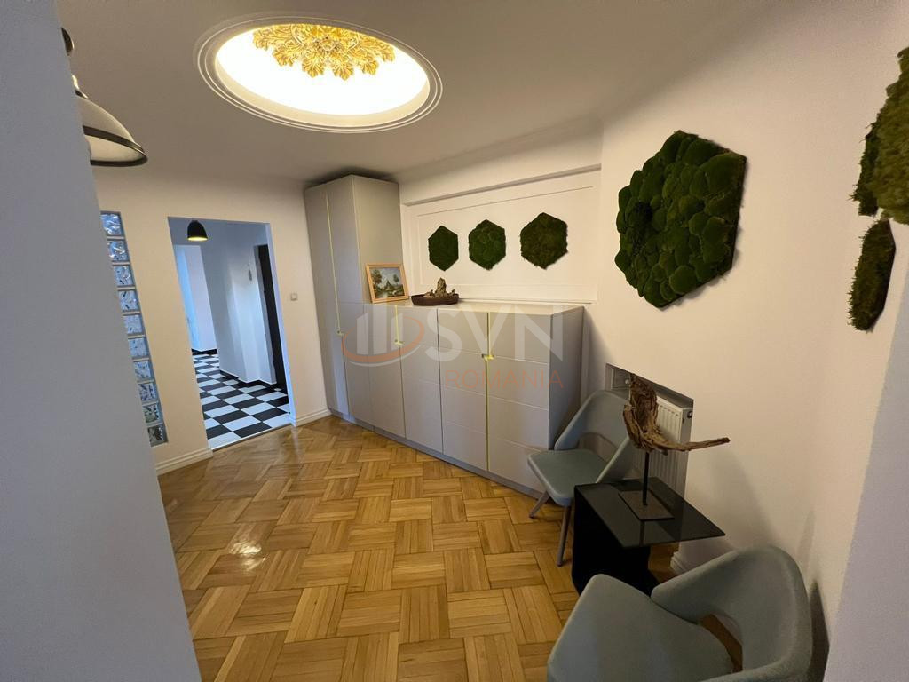 Apartament, 5 camere Bucuresti/Calea Victoriei
