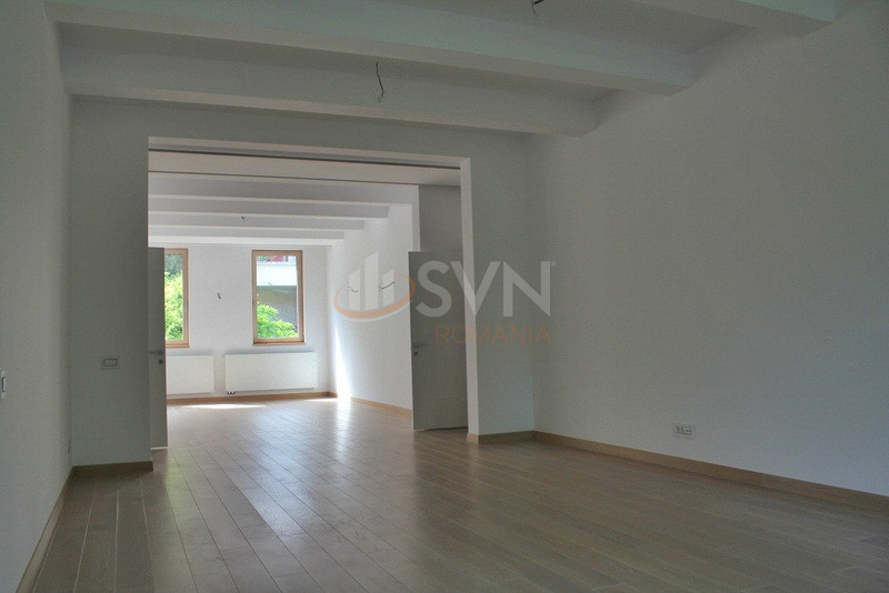 Apartament, 5 camere Bucuresti/Aviatorilor