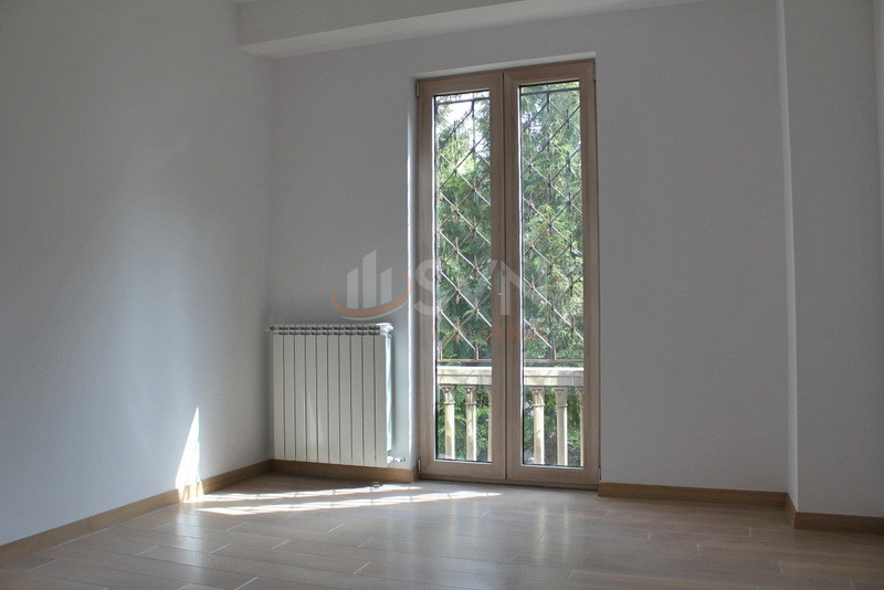 Apartament, 5 camere Bucuresti/Aviatorilor