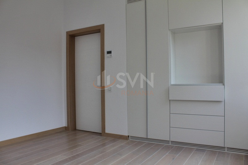 Apartament, 5 camere Bucuresti/Aviatorilor