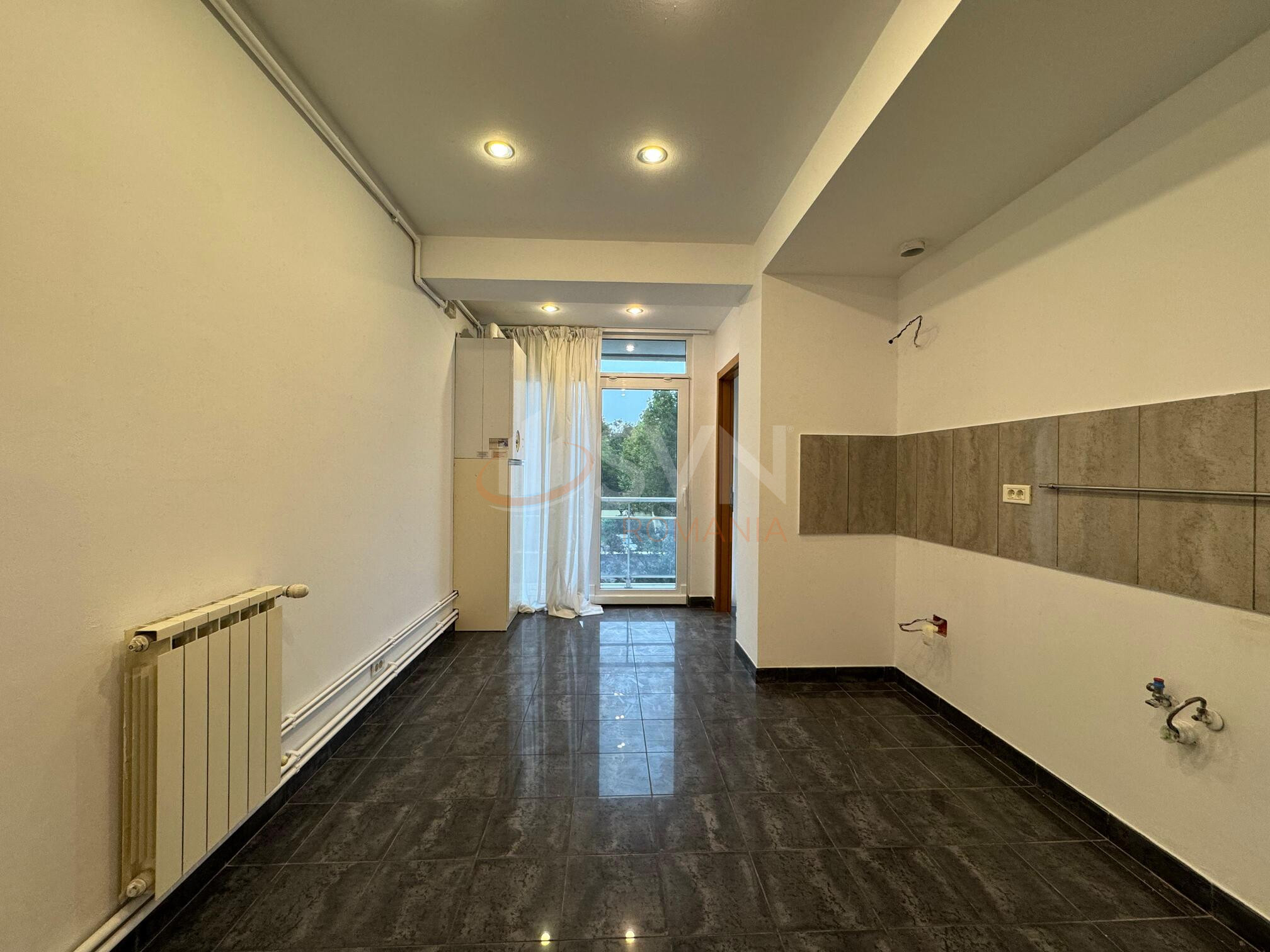 Apartament, 5 camere Bucuresti/Primaverii