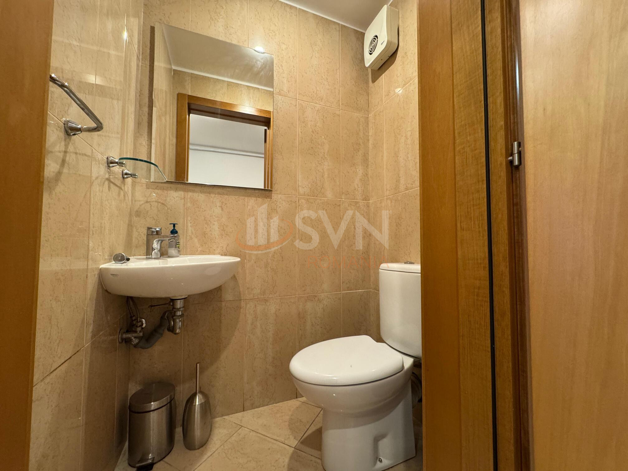Apartament, 5 camere Bucuresti/Primaverii