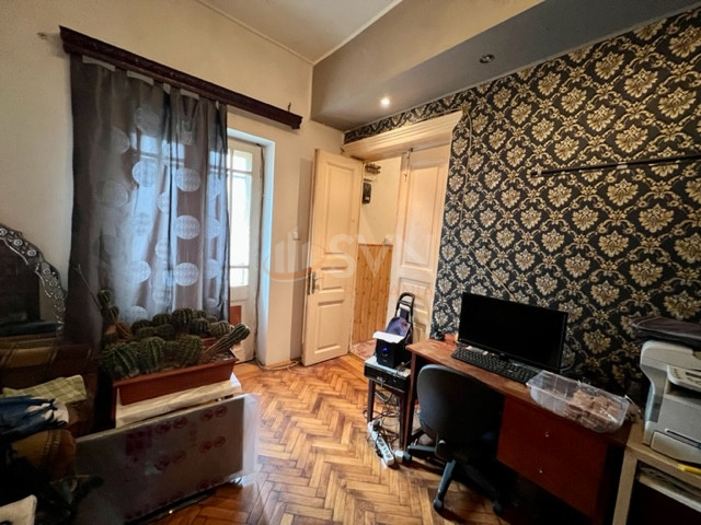 Apartament, 5 camere Bucuresti/Grivita