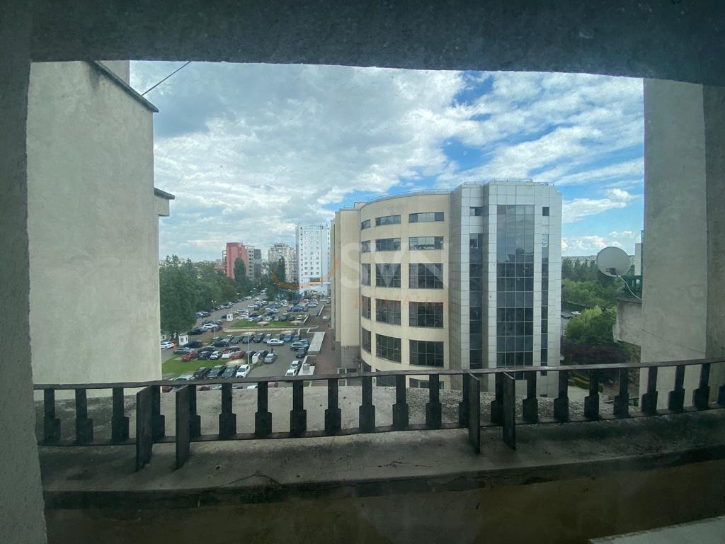 Apartament, 5 camere Bucuresti/Piata Unirii (s3)