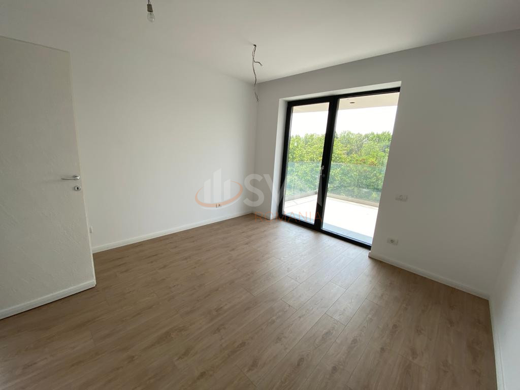 Apartament, 5 camere Bucuresti/Iancu Nicolae