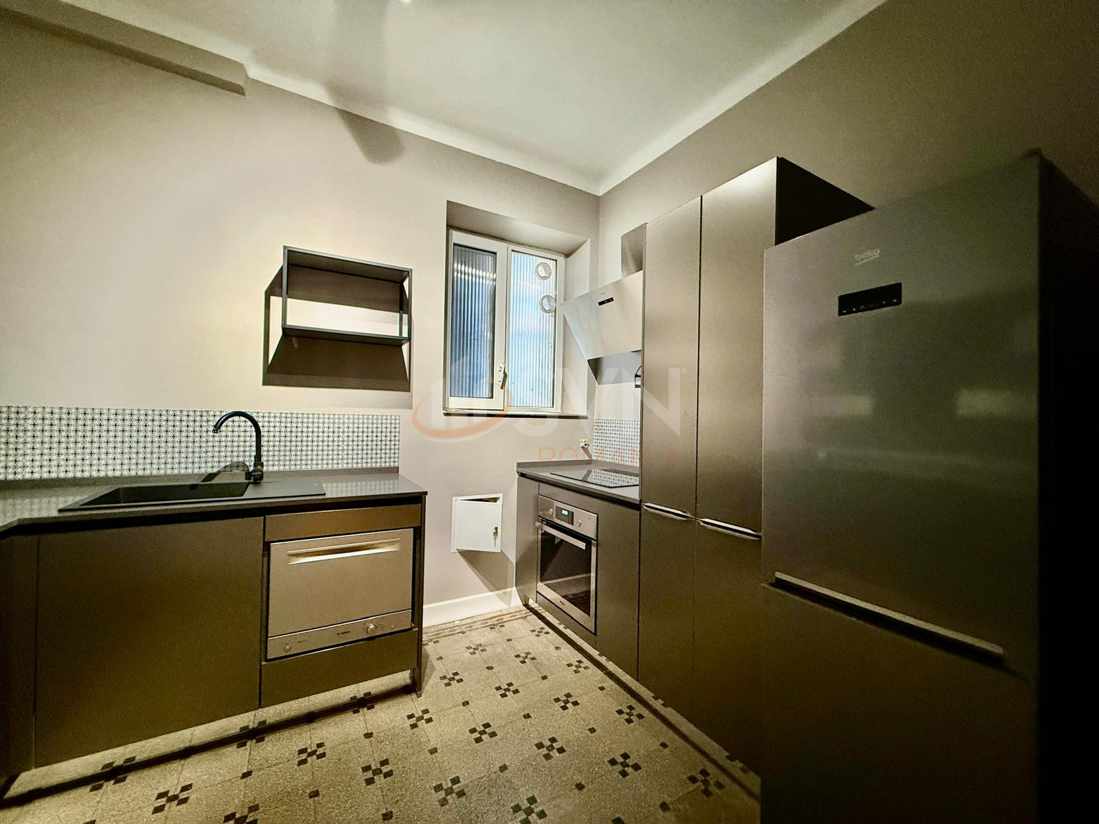 Apartament, 5 camere Bucuresti/Capitale